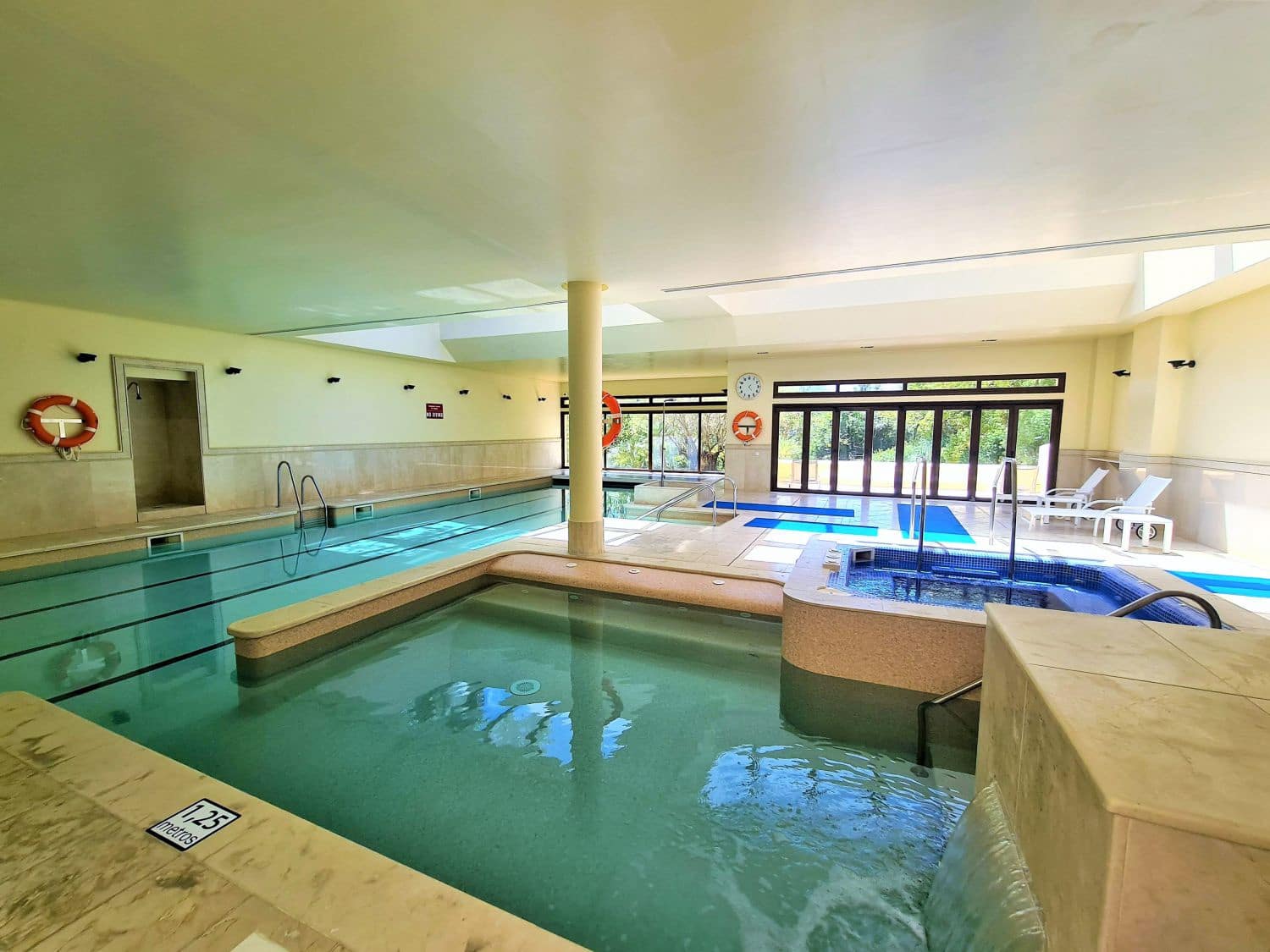 3 camera da letto Appartamento da affittare in Sotogrande con piscina garage - 3.000 € (Rif: 10115523)