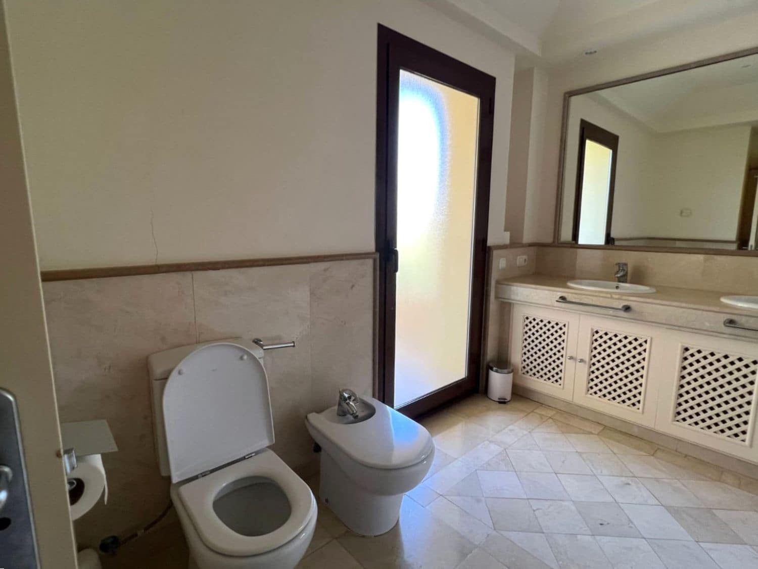 3 camera da letto Appartamento da affittare in Sotogrande con piscina garage - 3.000 € (Rif: 10115523)