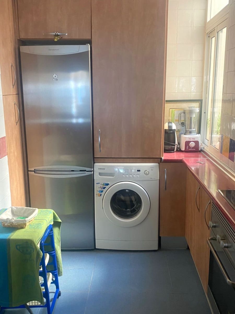 2 quarto Apartamento para arrendar em San Luis de Sabinillas com garagem - 900 € (Ref: 10123563)