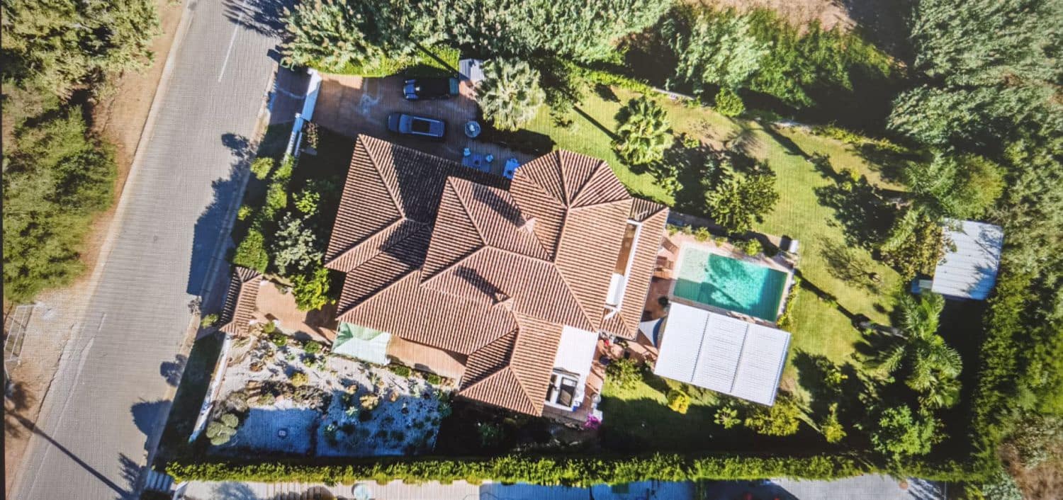 6 Zimmer Villa zu verkaufen in Sotogrande mit Pool Garage - 1.680.000 € (Ref: 10141828)