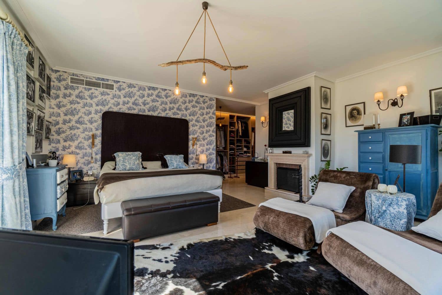 6 bedroom Villa for sale in Sotogrande with pool garage - € 1,680,000 (Ref: 10141828)