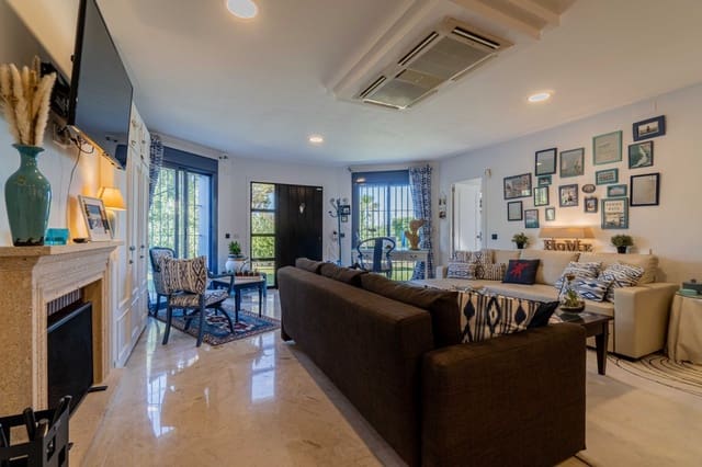 6 chambre Villa/Maison à vendre à Sotogrande, San Roque avec piscine garage - 1 680 000 € (Ref: 10141828)