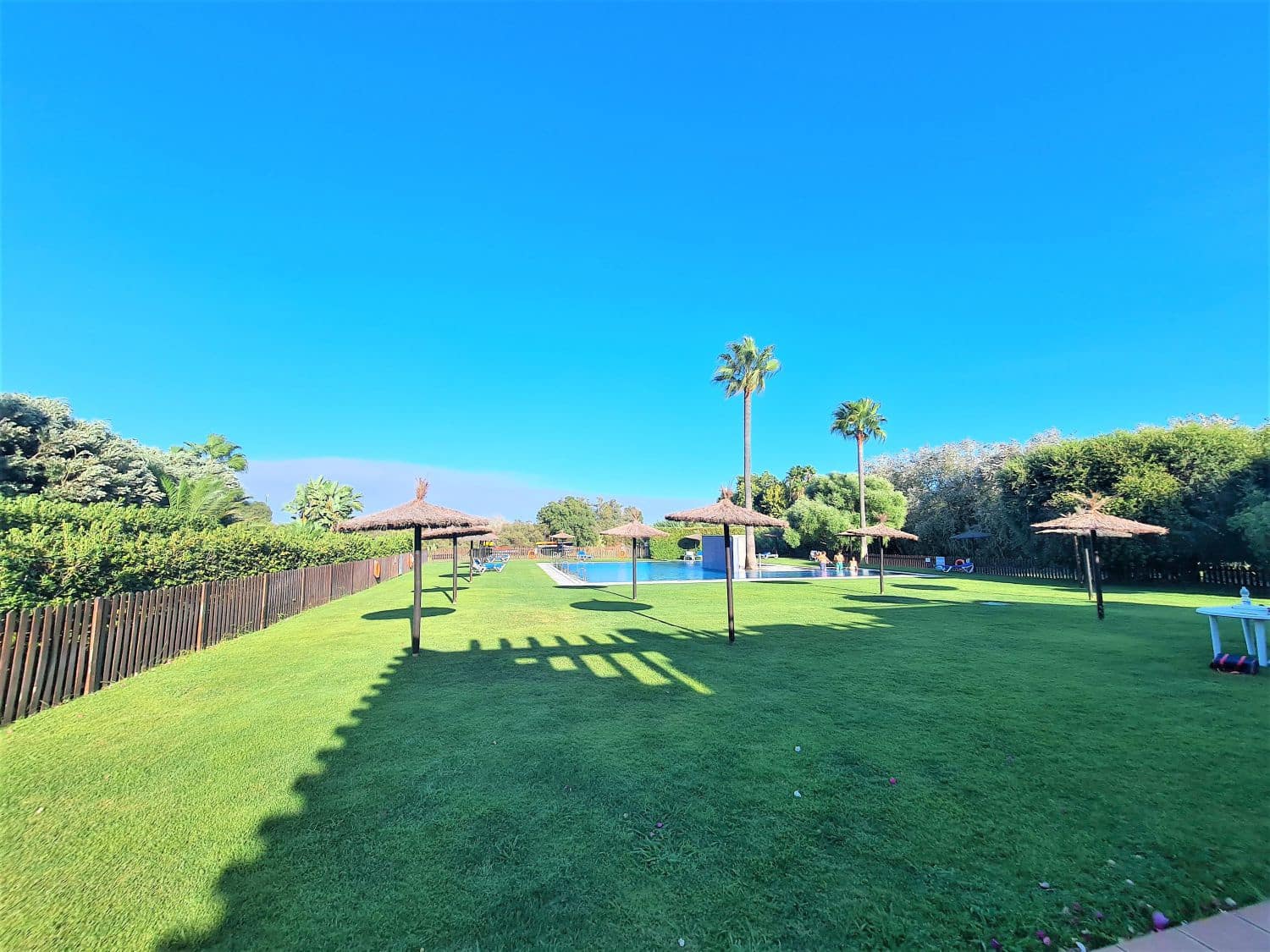 3 soveværelse Lejlighed til salg i Sotogrande med swimmingpool garage - € 1.195.000 (Ref: 10171838)
