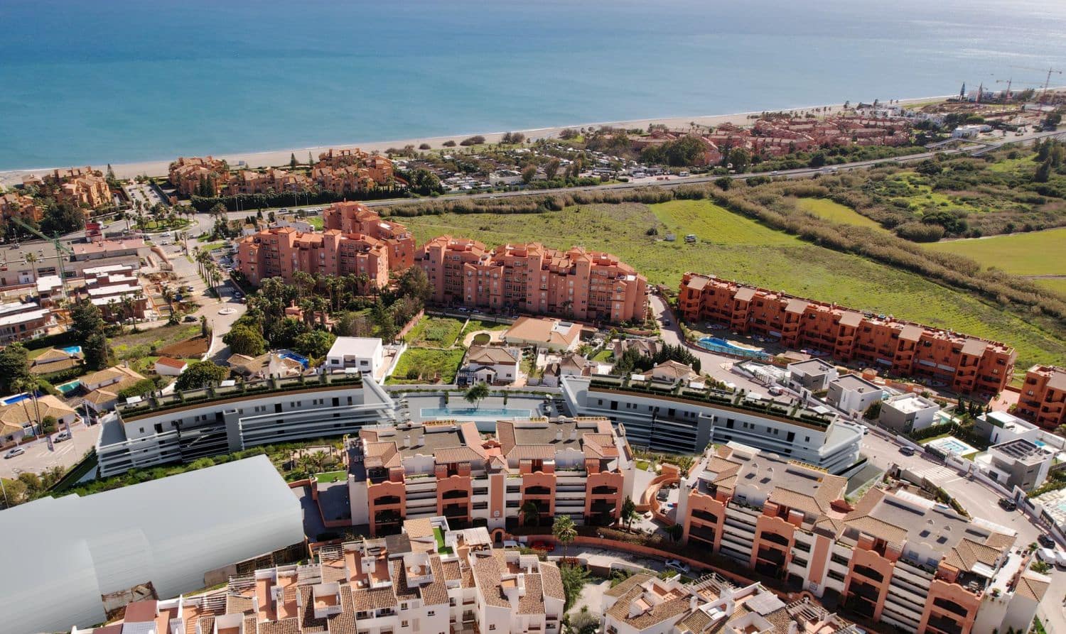 3 chambre Appartement à vendre à La Duquesa / Puerto de la Duquesa avec piscine garage - 515 000 € (Ref: 10182755)