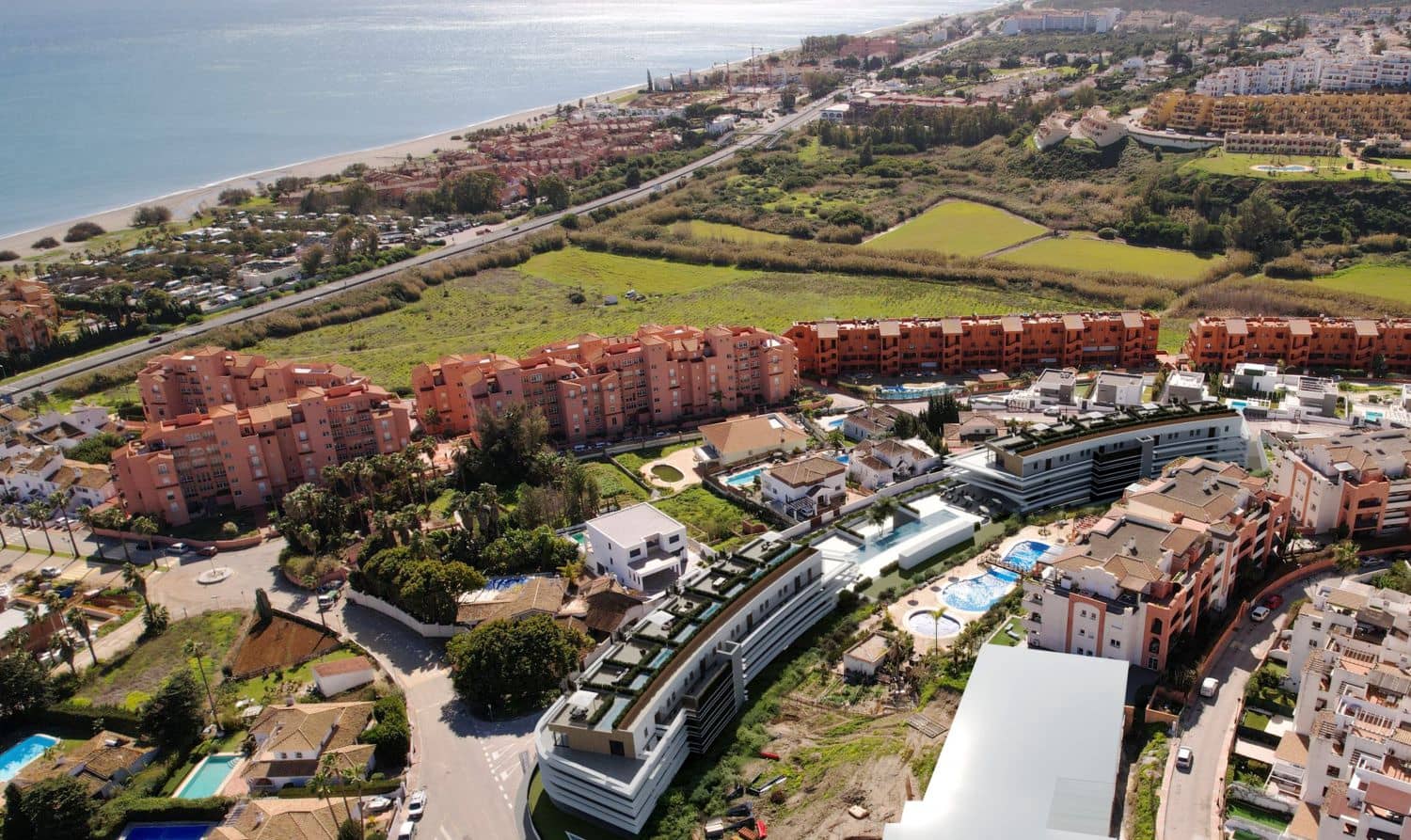 3 chambre Appartement à vendre à La Duquesa / Puerto de la Duquesa avec piscine garage - 515 000 € (Ref: 10182755)