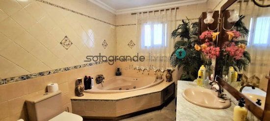 3 chambre Finca/Maison de Campagne à vendre à San Martin del Tesorillo - 600 000 € (Ref: 4241364)