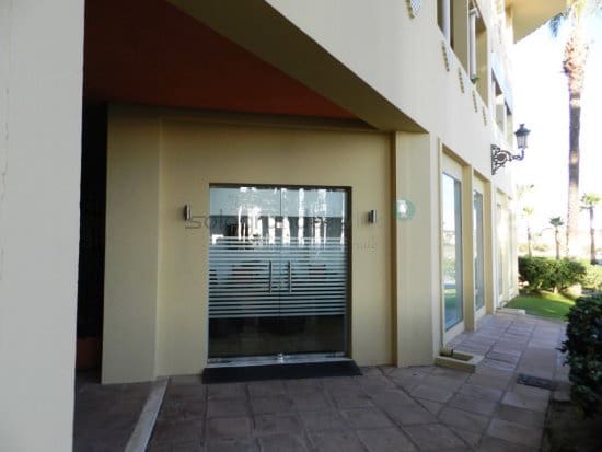 1 slaapkamer Commercieel te koop in Sotogrande, San Roque - € 398.000 (Ref: 4372175)