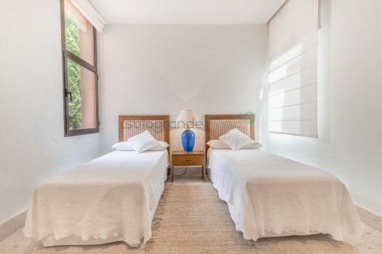 5 chambre Villa/Maison à vendre à Sotogrande avec garage - 1 750 000 € (Ref: 4392630)