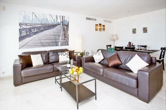 4 makuuhuone Huoneisto myytävänä paikassa Estepona mukana 
autotalli - 995 000 € (Ref: 4397649)