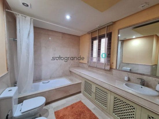 4 chambre Appartement à vendre à Sotogrande - 1 450 000 € (Ref: 4430796)