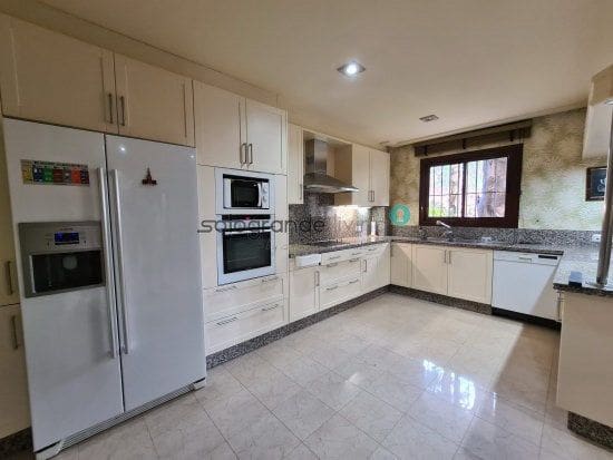 4 chambre Appartement à vendre à Sotogrande - 1 450 000 € (Ref: 4430796)