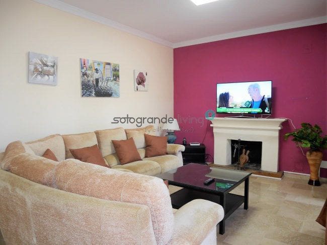 4 soveværelse Villa til leje i Sotogrande med garage - € 6.000 (Ref: 4499179)