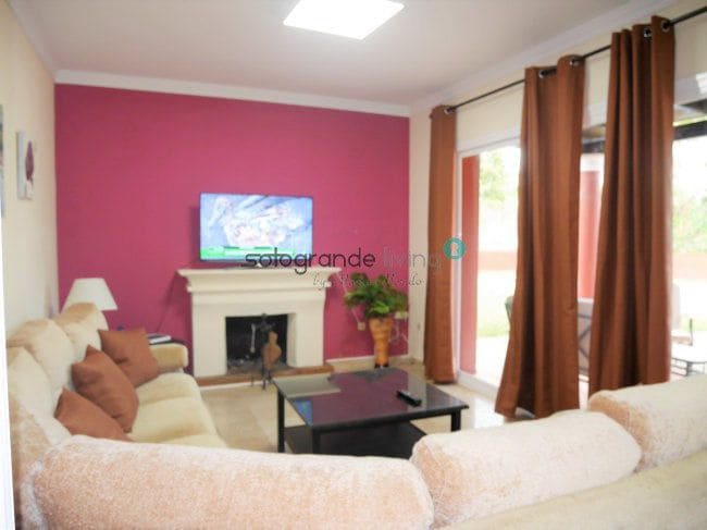 4 soveværelse Villa til leje i Sotogrande med garage - € 6.000 (Ref: 4499179)