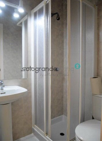 4 soveværelse Villa til leje i Sotogrande med garage - € 6.000 (Ref: 4499179)