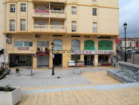 Commercieel te koop in San Luis de Sabinillas - € 340.000 (Ref: 4590351)