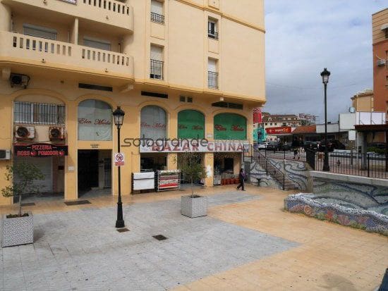 Kommersiell til salgs i San Luis de Sabinillas, Manilva - € 340 000 (Ref: 4590351)