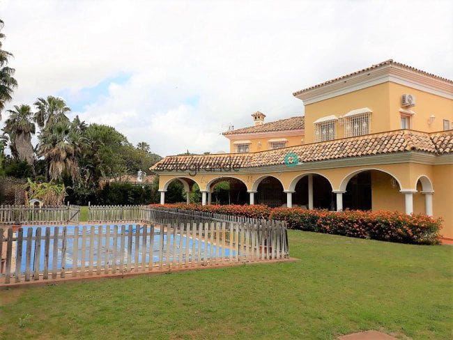 6 slaapkamer Villa te huur in Sotogrande - € 10.000 (Ref: 4641388)