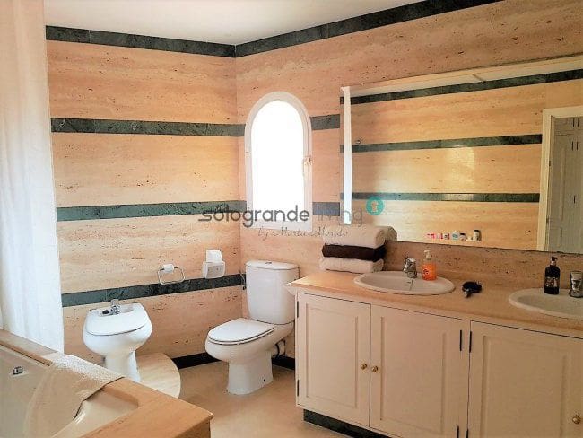 6 slaapkamer Villa te huur in Sotogrande - € 10.000 (Ref: 4641388)