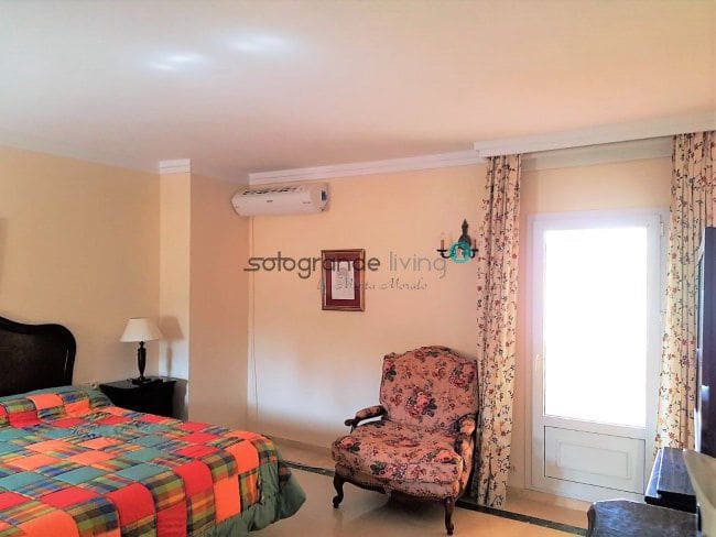 6 slaapkamer Villa te huur in Sotogrande - € 10.000 (Ref: 4641388)