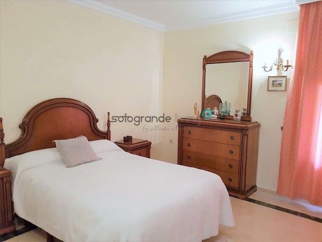 6 slaapkamer Villa te huur in Sotogrande Costa, San Roque - € 10.000 (Ref: 4641388)