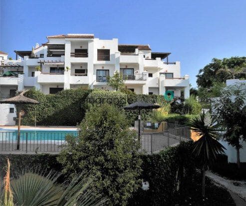 2 bedroom Apartment for sale in La Alcaidesa with garage - € 320,000 (Ref: 4732013)