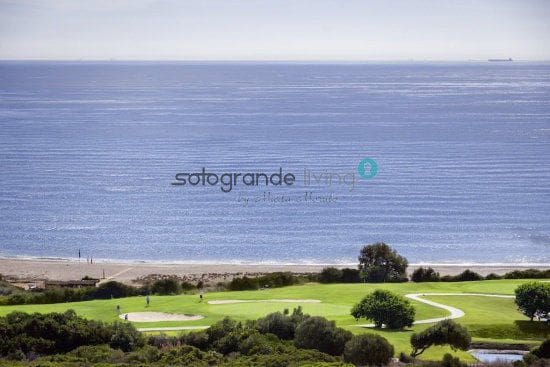 2 bedroom Apartment for sale in La Alcaidesa with garage - € 320,000 (Ref: 4732013)