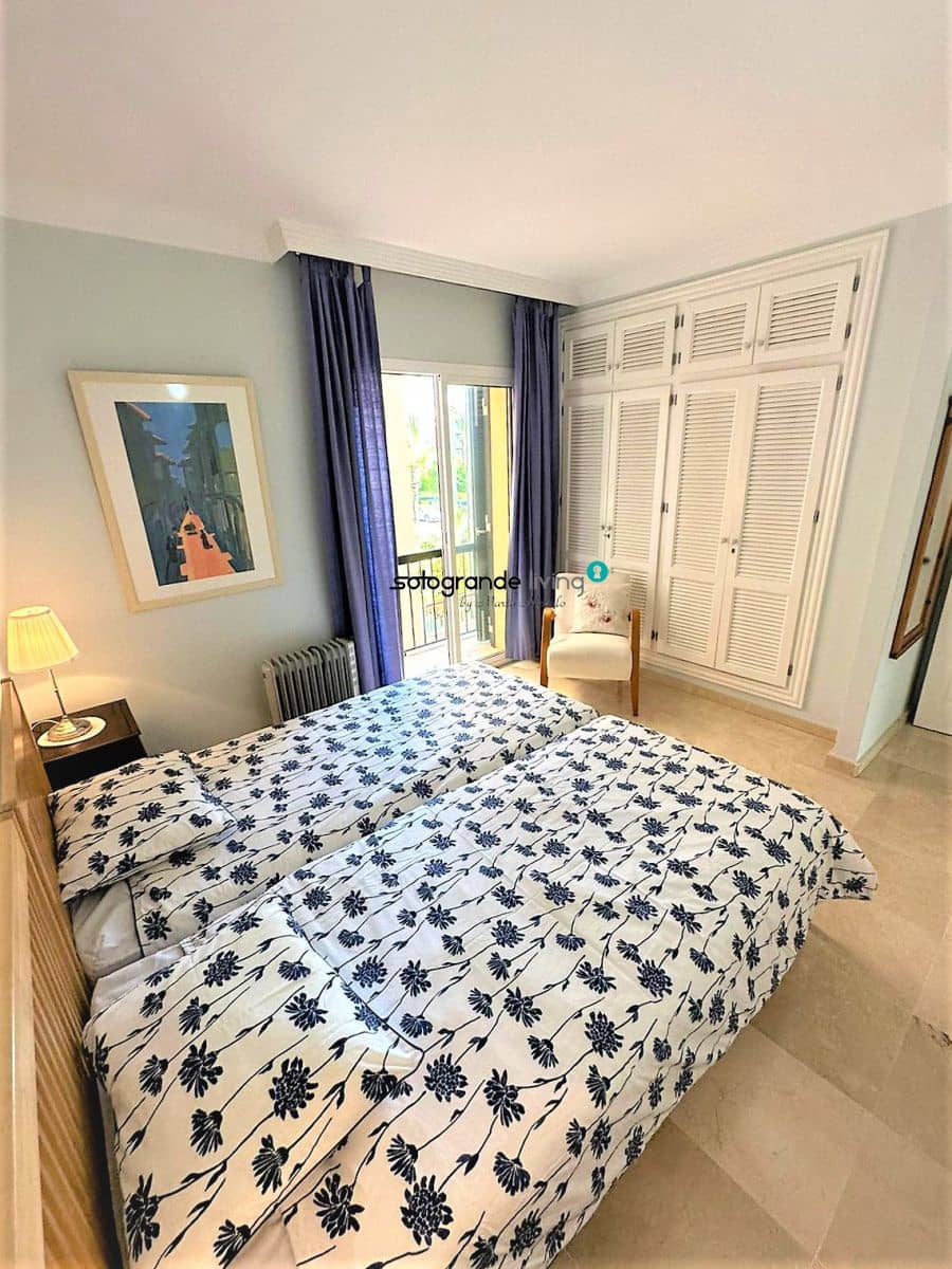 2 soveværelse Lejlighed til leje i Sotogrande med garage - € 1.800 (Ref: 4775038)