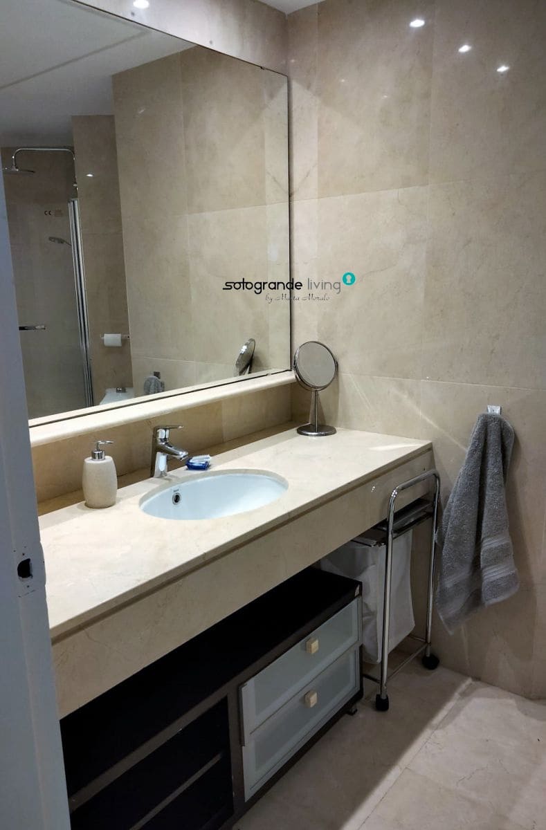 Apartamento en Sotogrande en alquiler - 1.200 € (Ref: 4796435)