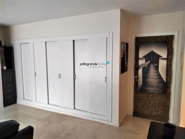 Leilighet til leie i Sotogrande, San Roque - € 1 200 (Ref: 4796435)