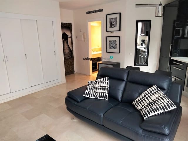 Leilighet til leie i Sotogrande, San Roque - € 1 200 (Ref: 4796435)