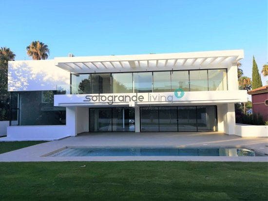 5 bedroom Villa for sale in Sotogrande - € 1,990,000 (Ref: 4835412)