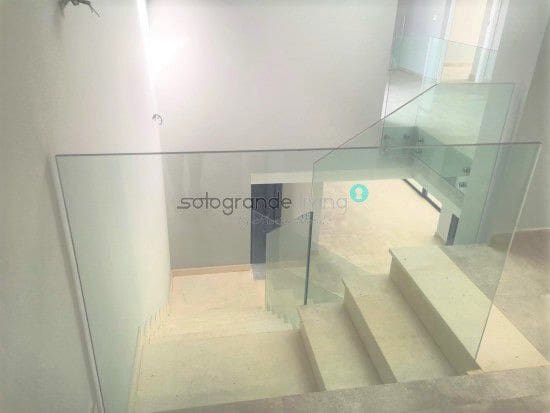 5 bedroom Villa for sale in Sotogrande - € 1,990,000 (Ref: 4835412)