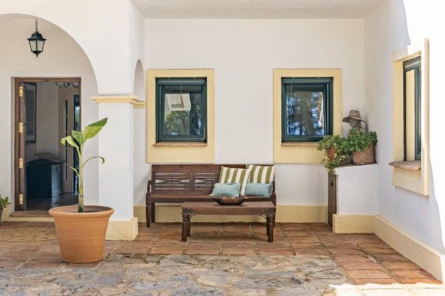 4 bedroom Villa for rent in Sotogrande with pool garage - € 4,950 (Ref: 4989124)