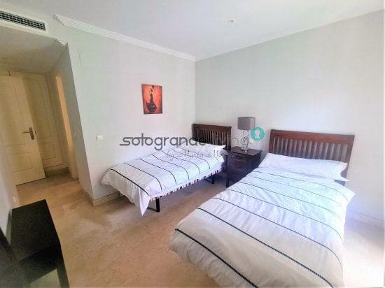 2 slaapkamer Appartement te huur in Sotogrande met garage - € 1.500 (Ref: 5042212)