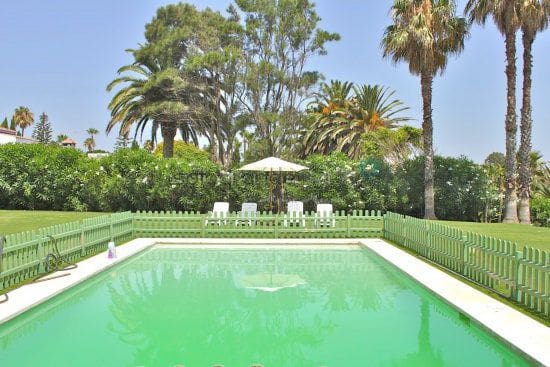 5 soveværelse Villa til leje i Sotogrande - € 4.500 (Ref: 5210965)