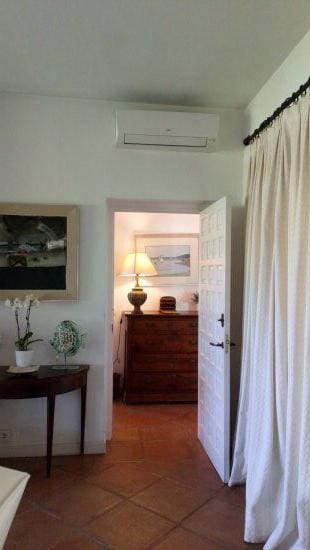 5 soveværelse Villa til leje i Sotogrande - € 4.500 (Ref: 5210965)