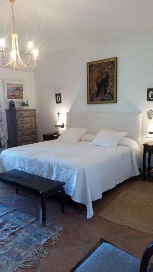 5 soveværelse Villa til leje i Sotogrande - € 4.500 (Ref: 5210965)