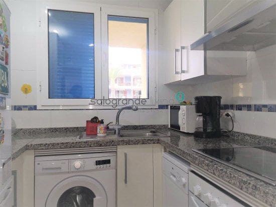 1 soveværelse Lejlighed til leje i Sotogrande med garage - € 1.200 (Ref: 5578610)