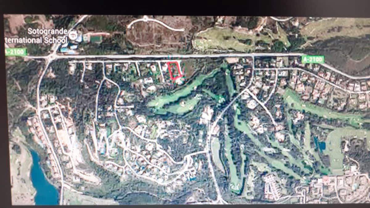 Grunde uden byggetilladelser til salg i Sotogrande - € 1.265.000 (Ref: 5693272)