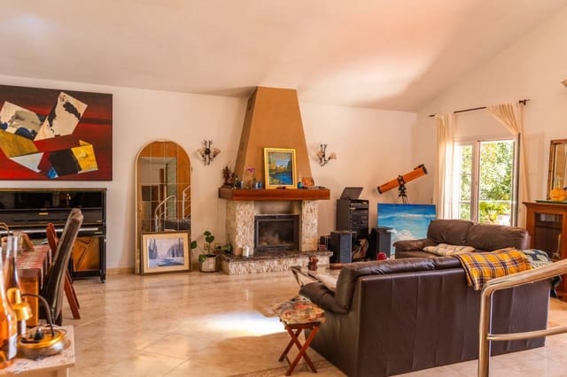 6 soveværelse Villa til salg i Sotogrande Alto, San Roque med garage - € 1.450.000 (Ref: 5722826)