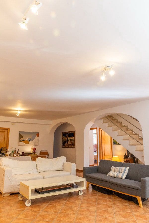 6 bedroom Villa for sale in Sotogrande with garage - € 1,450,000 (Ref: 5722826)