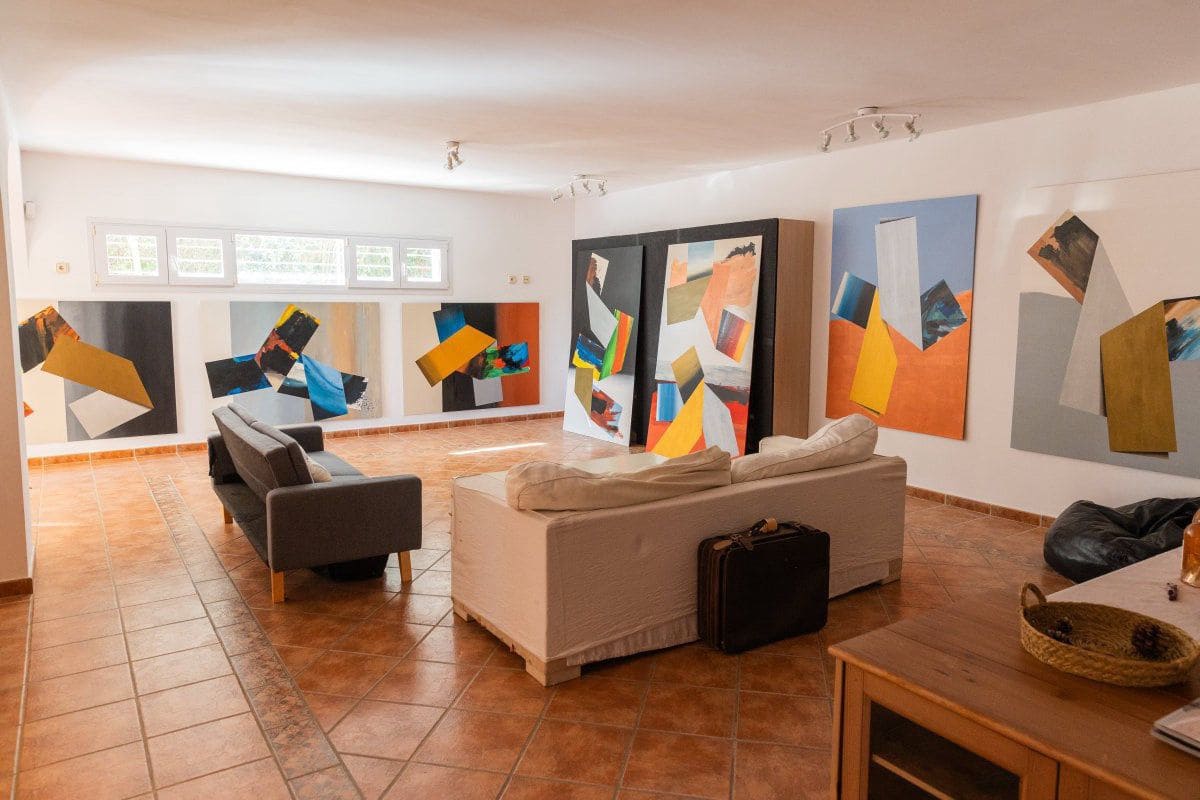 6 bedroom Villa for sale in Sotogrande with garage - € 1,450,000 (Ref: 5722826)