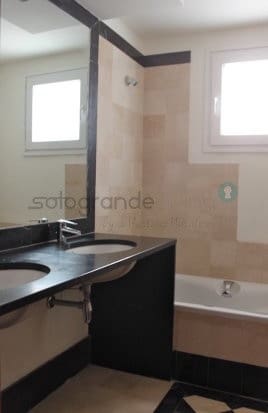 4 bedroom Villa for sale in Sotogrande - € 980,000 (Ref: 6283701)