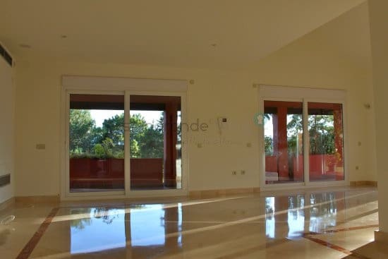 4 Zimmer Villa zu verkaufen in Sotogrande Alto, San Roque - 980.000 € (Ref: 6283701)