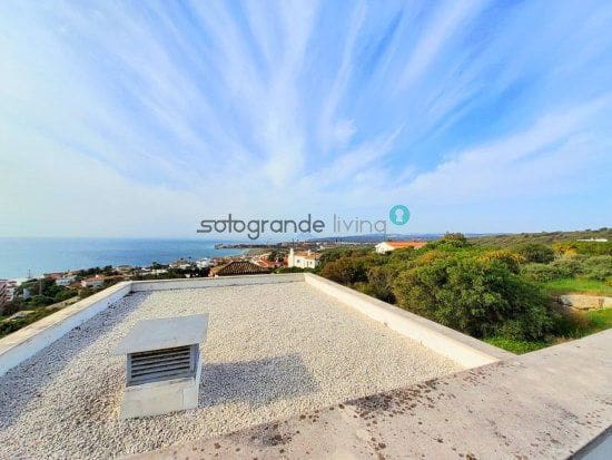 5 soveværelse Villa til salg i Torreguadiaro med garage - € 1.190.000 (Ref: 6340654)