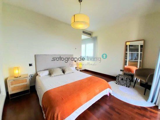 5 soveværelse Villa til salg i Torreguadiaro med garage - € 1.190.000 (Ref: 6340654)