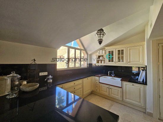 4 soveværelse Lejlighed til salg i Sotogrande - € 1.650.000 (Ref: 6360879)