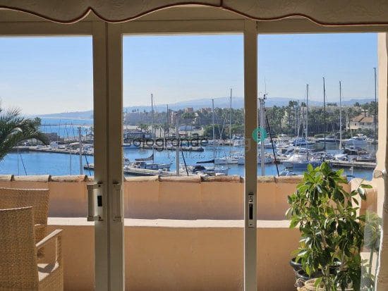 4 soveværelse Lejlighed til salg i Sotogrande - € 1.650.000 (Ref: 6360879)