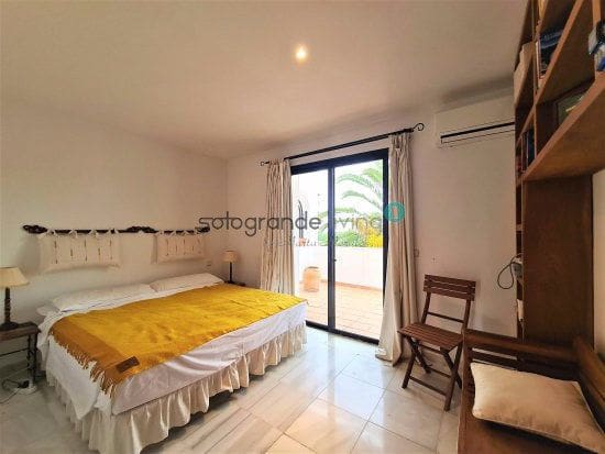 3 bedroom Apartment for sale in Sotogrande with garage - € 340,000 (Ref: 6447869)