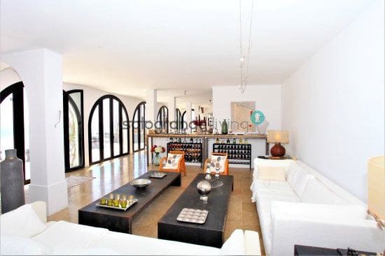 4 slaapkamer Villa te koop in Chullera, Manilva met garage - € 1.250.000 (Ref: 6841761)